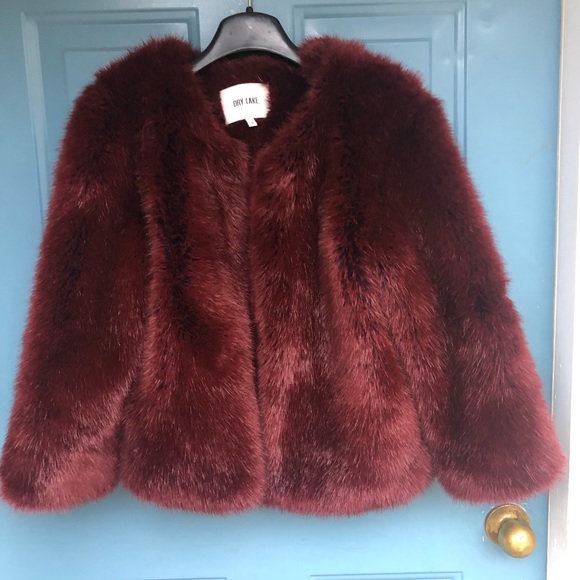 Faux fur coat - Picture 8 of 9
